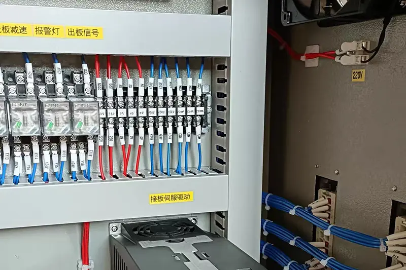 Canale de cablare separatoare din PVC