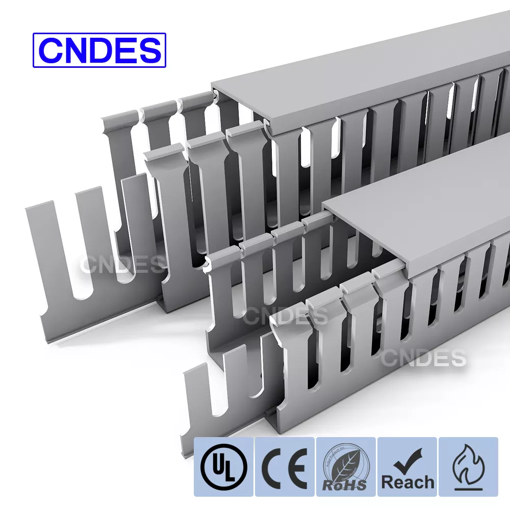 Canale de cablare cu perete separator